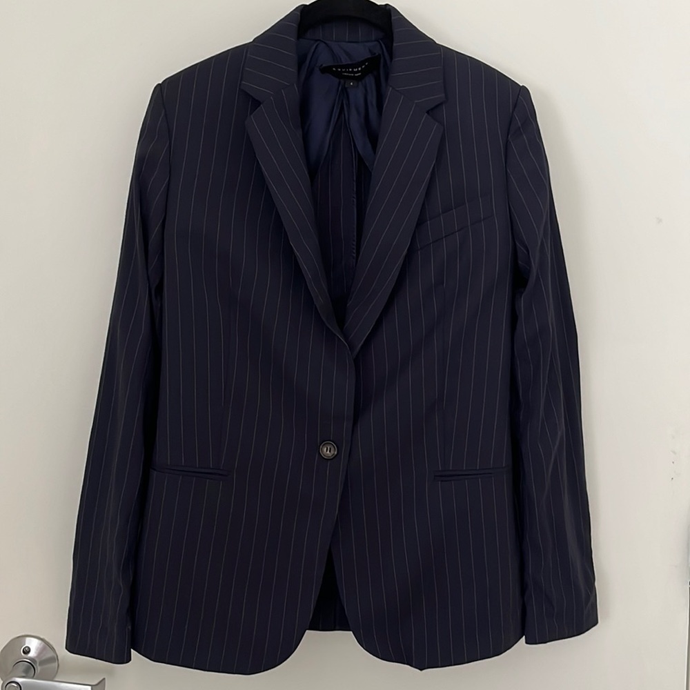 Equipment 100% Wool Navy Striped Blazer size 4